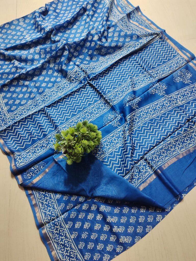 "Elegant handloom printed saree"